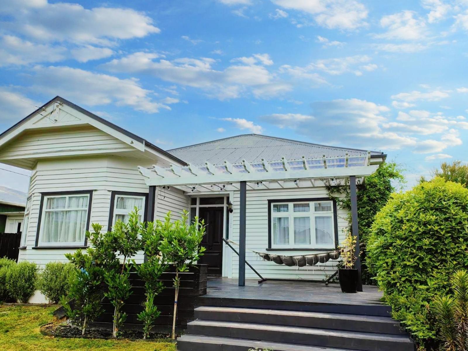 Beautiful Villa Near Everything! Christchurch Exterior photo